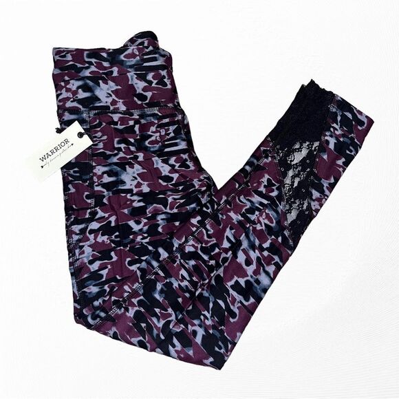 Warrior By Danica Patrick Camo Leggings with Lace Ankle Trim Size Medium